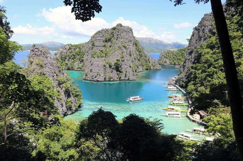 CORON:ISLAND TOUR A Lakes and Snorkeling with Corals - Key points at a glance