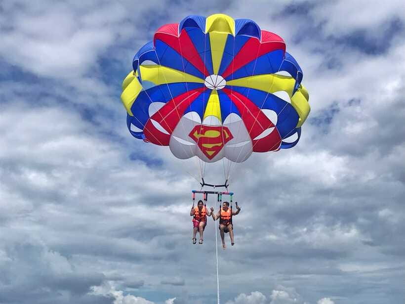 Coron: Parasailing Experience - Is $81 good value for a 15-minute flight?