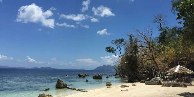Coron: Private Tour with Kayangan Lake and Twin Lagoon - How private is a private Coron tour?