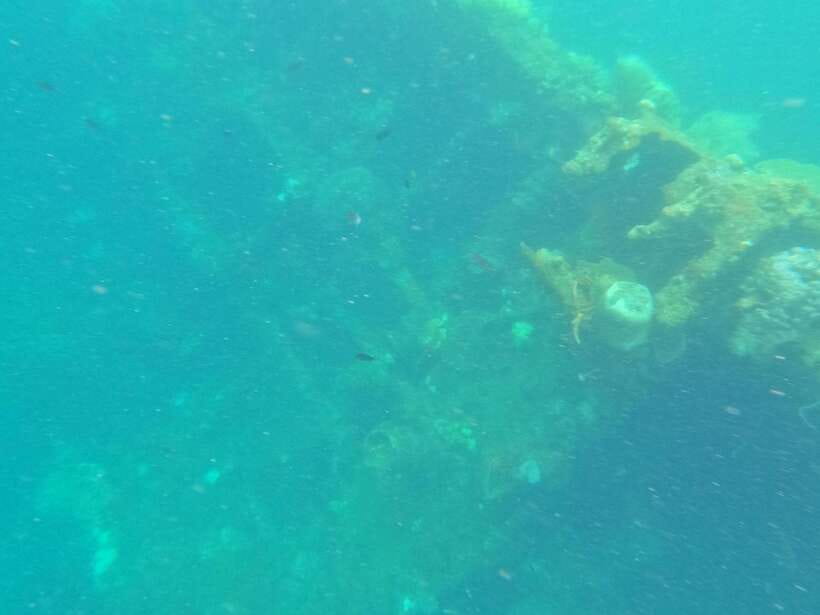 CORON:REEF AND WRECK - 2 JAPANESE WRECK AND PASS ISLAND TOUR - Two hours on Pass Island