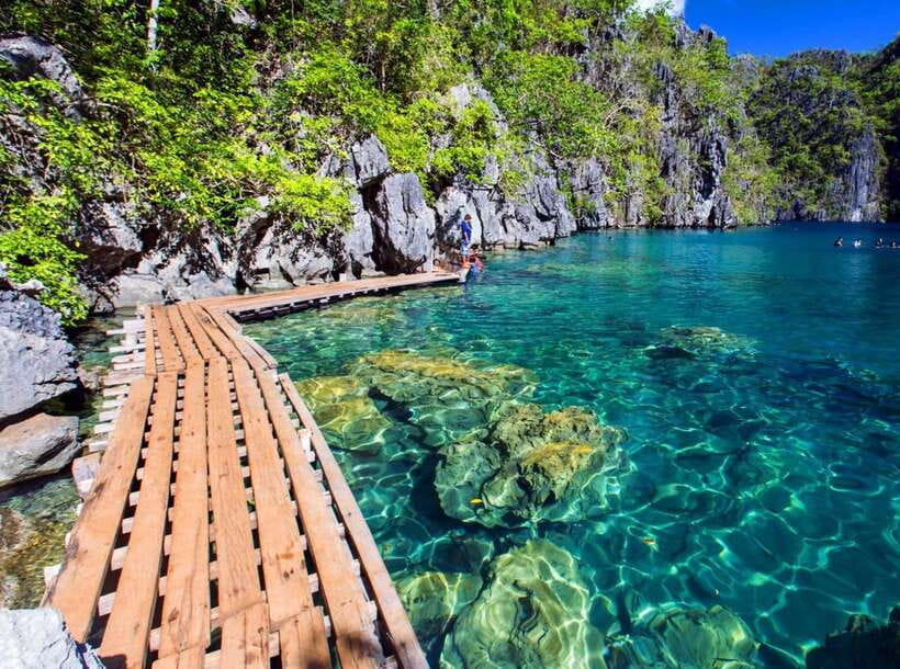 Coron Tour A: Kayangan Lake & Quin Reef Tour with Lunch - Las Islas de Coral and the snorkeling conditions