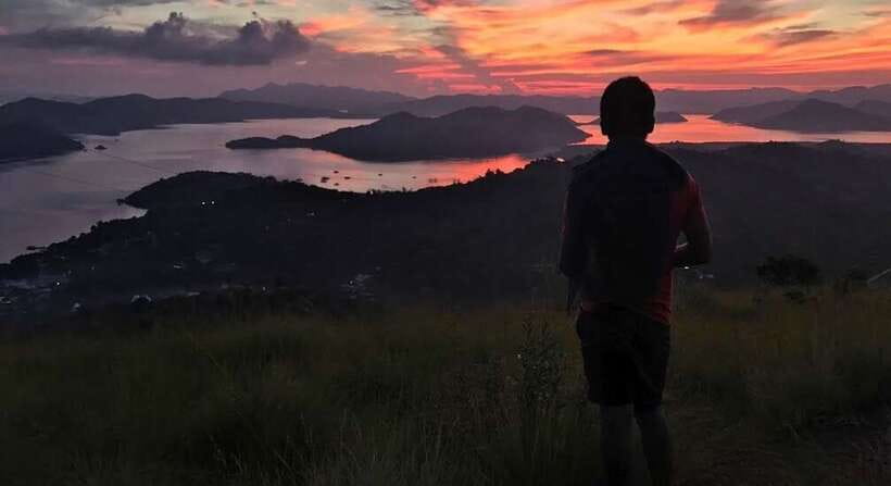 Coron: Town Tour with Maquinit Hot Spring - Maquinit Hot Spring after sunset