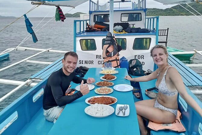 El Nido Group Tour A with Beach Lunch - Secret Lagoon: a small entrance with a big payoff