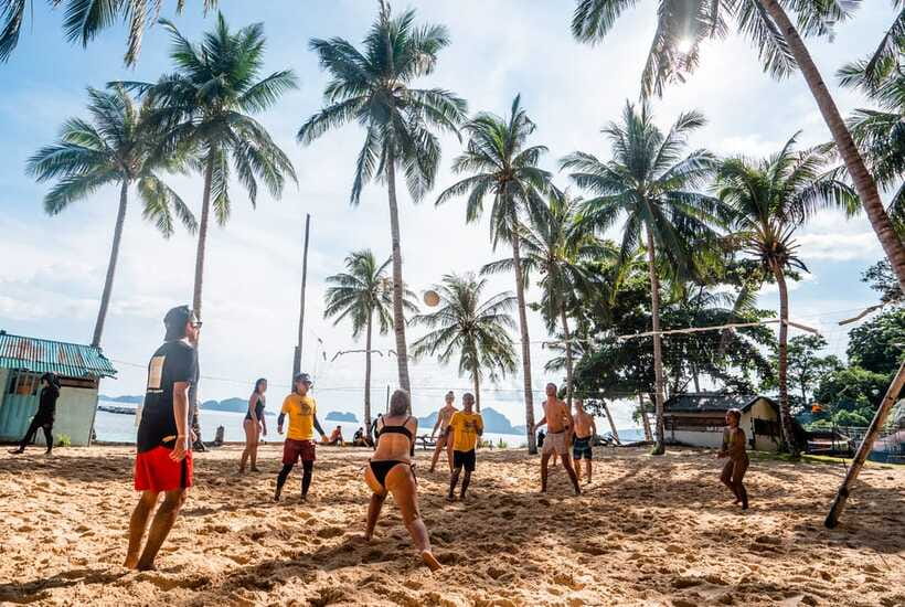 El Nido: Island Hopping Adventure by Haqqy Life - The Frendz rooftop finish