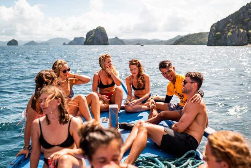 El Nido: Island Hopping Adventure by Haqqy Life - Seven Commandos Beach, your first hour by the sea