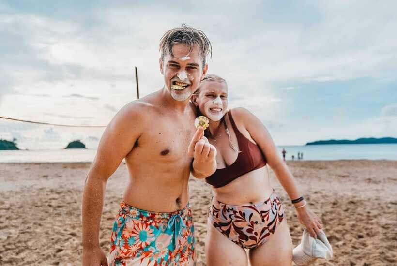 El Nido: Jeepney Adventure Tour with Lunch - Bulalacao Waterfalls brings a short jungle walk