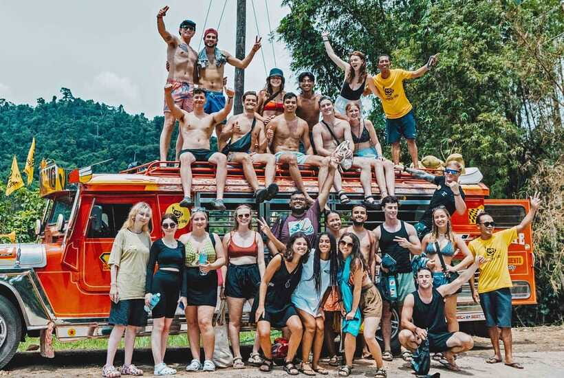 El Nido: Jeepney Adventure Tour with Lunch - Farm lunch turns a meal into a shared event