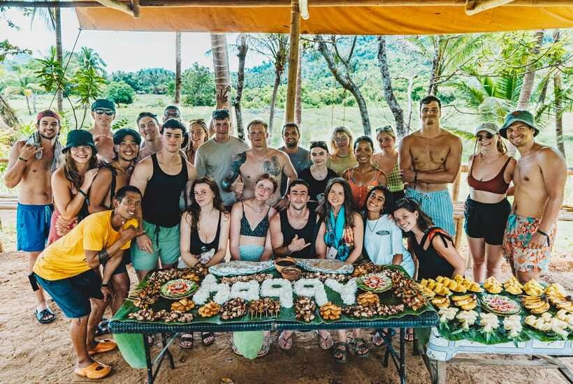 El Nido: Jeepney Adventure Tour with Lunch - Pool access and karaoke close the loop