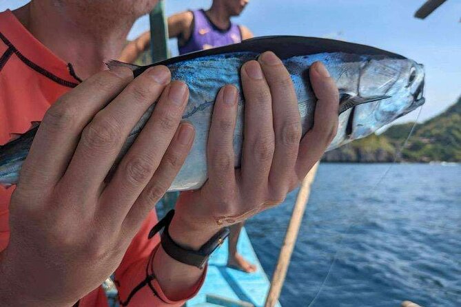El Nido Palawan fishing with local Fisherman with lunch - Why This Is Different From a Standard El Nido Boat Tour