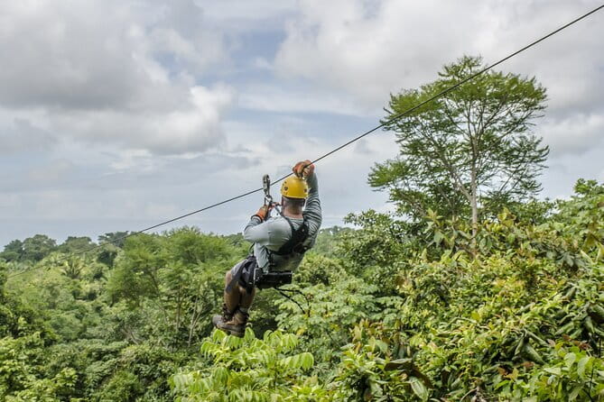 El Nido Palawan Zipline Two Way - Check in, gear up, and wait your turn