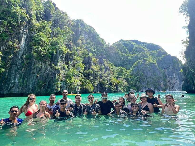 El Nido: Shared Island Hopping Tour C with Buffet Lunch - Helicopter Island Starts the Day in Open Water