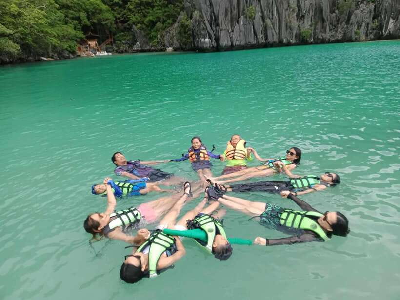 EL NIDO: Sharing/Joiner Island Hopping Tour A w/BUFFET LUNCH - What the $23 price really buys you