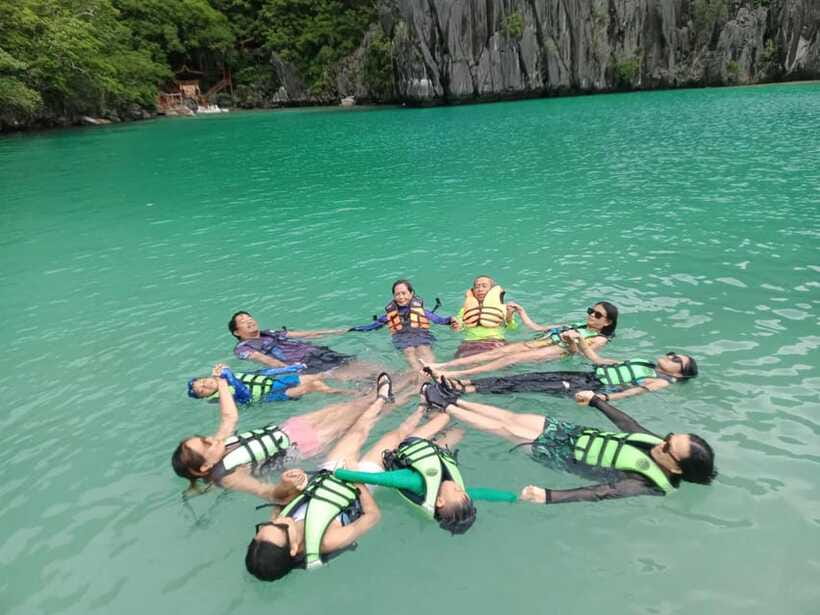 EL NIDO: Sharing/Joiner Island Hopping Tour A w/BUFFET LUNCH - Crowds, delays, and the shared-tour tradeoff