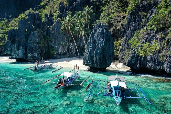 El Nido Tour B - Private Tour with Lunch (Full Day) - Cathedral Caves and the Big Limestone Views
