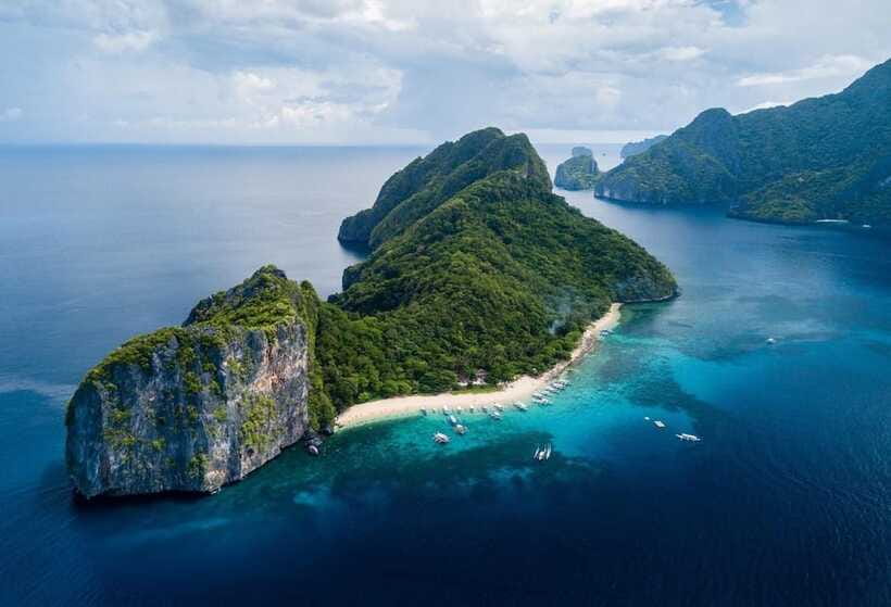 El Nido Tour C (shared tour) - Hidden Beach, El Nido’s fantasy-style cove