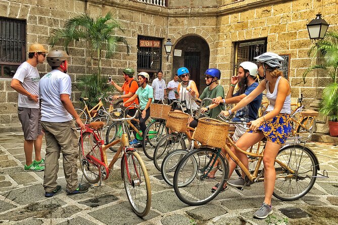Express Bamboo Bike Tour inside Intramuros - Aduana Building and Plaza Roma