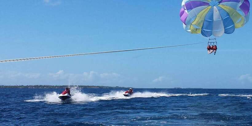 From Cebu: Mactan Island 3 Watersport Activities Tour - Parasailing above Mactan Island