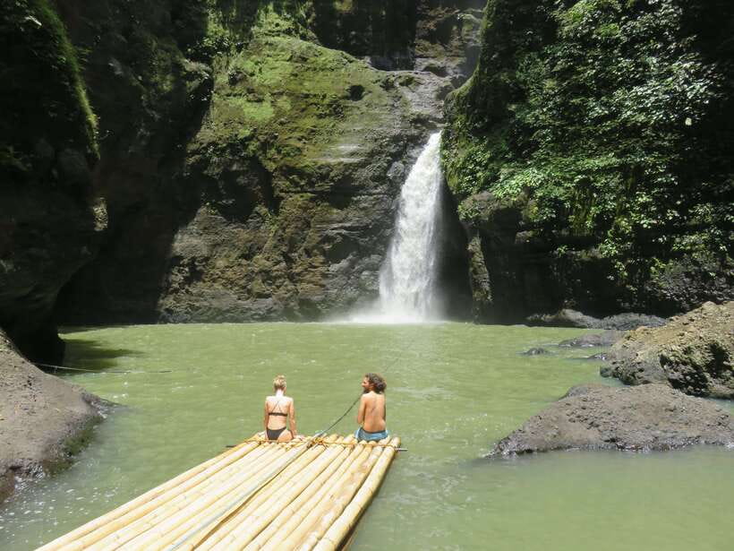 From Manila: Pagsanjan Falls Day Tour - What the guide service is like