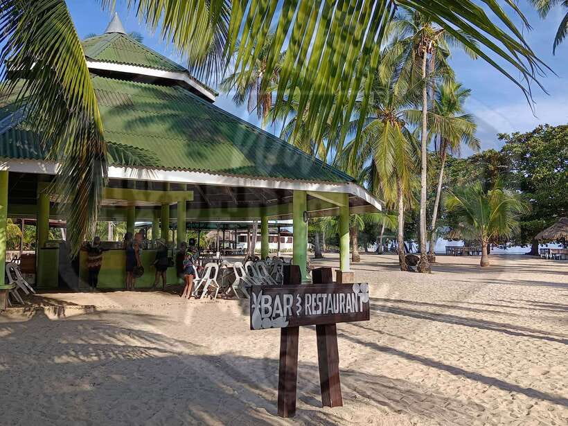 From Puerto Princesa: Honda Bay Island Hopping Full-Day Tour - Cowrie Island for the prettiest shore time