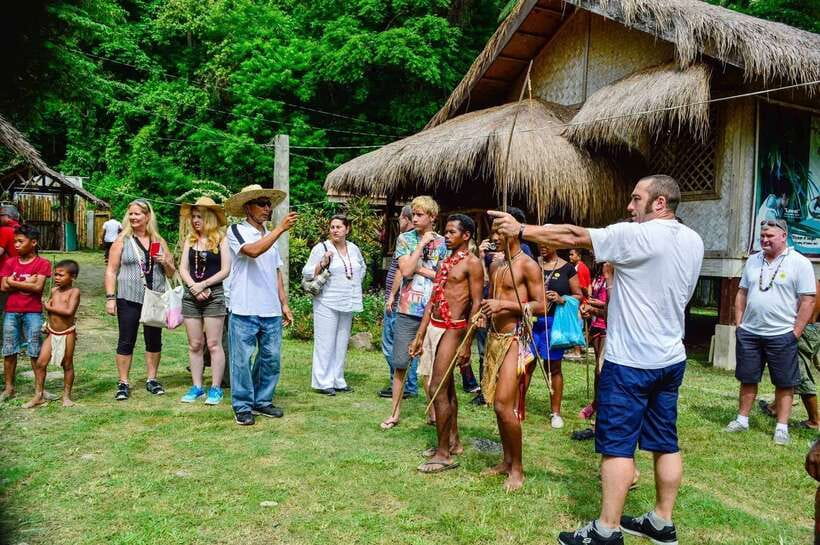 From Puerto Princesa: Trek to Batak Tribe Village - The 75 to 120 minute walk into the mountains