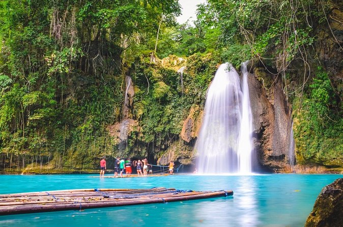 Full-Day Moalboal Islands and Kawasan Falls Small-Group Tour from Cebu - How the day feels from pickup to return