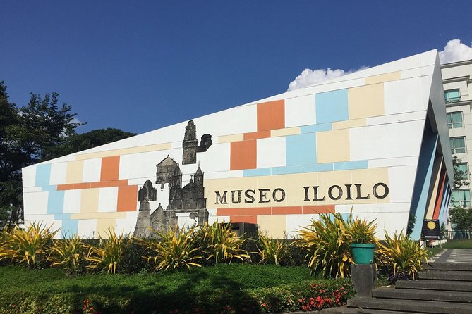 Iloilo City Tour (Garin Farm, Molo Mansion/Church, Vanishing Mansion) - Museo Iloilo’s objects from Panay and beyond