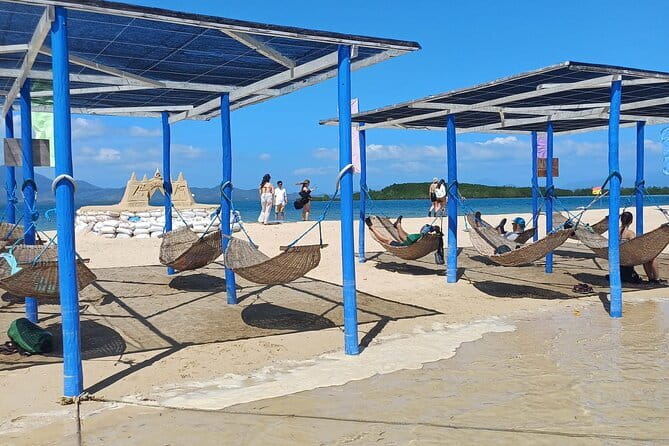Joiners Honda Bay Island Hopping Tour - A full day on Honda Bay from Puerto Princesa