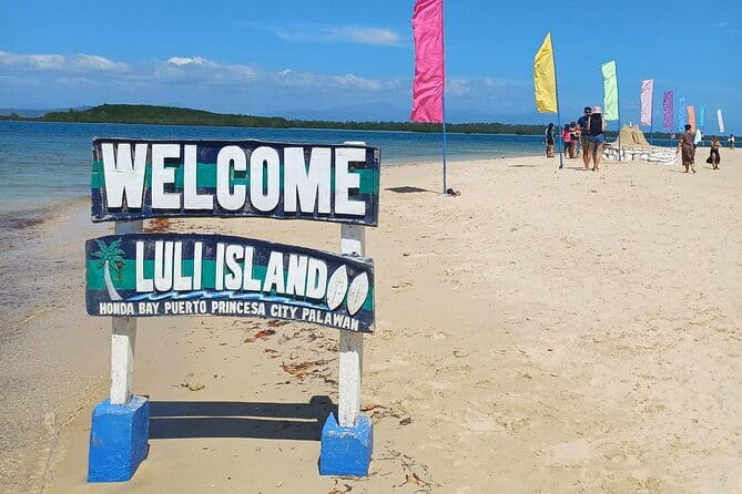 Joiners Honda Bay Island Hopping Tour - Starfish Island is the main fish-viewing stop