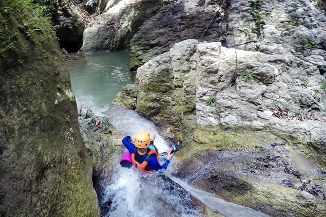Kawasan Falls Canyoneering Tour from Moalboal - The 7:00 am start from Moalboal