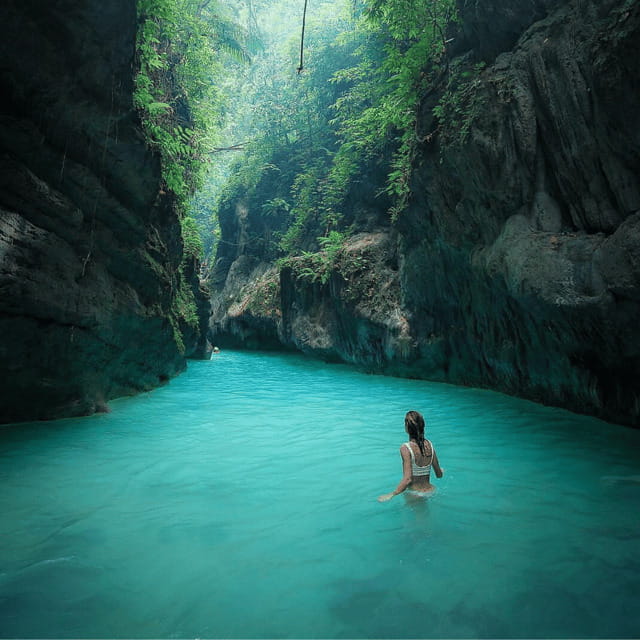 Kawasan Falls Canyoneering Transfers from Cebu with Lunch - Who should book this Cebu adventure?