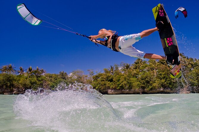 Learn kitesurfing in Boracay - The first 30 minutes: control before speed