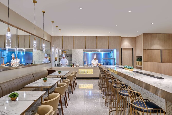 Mactan Cebu International Airport Plaza Premium Lounge - Buffet meals, coffee, and the real food value