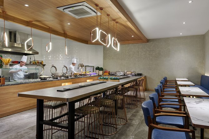 Mactan Cebu International Airport Plaza Premium Lounge - Who should book Plaza Premium Lounge?