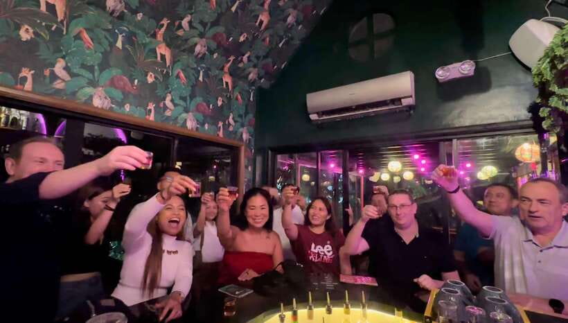 ⭐ Makati Bar Hopping and Pub Crawl Tour with Venus ⭐ - Key points at a glance