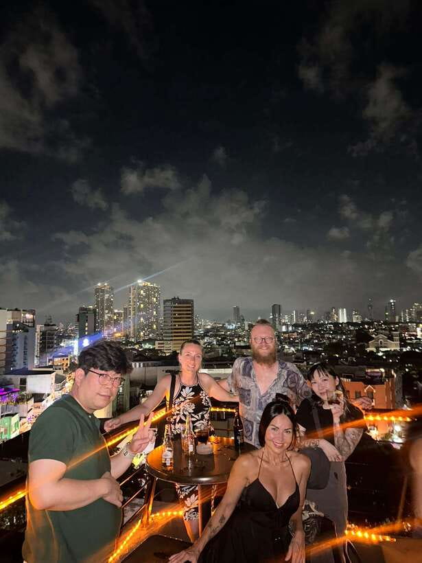 ⭐ Makati Bar Hopping and Pub Crawl Tour with Venus ⭐ - Four or five stops, each with a different mood