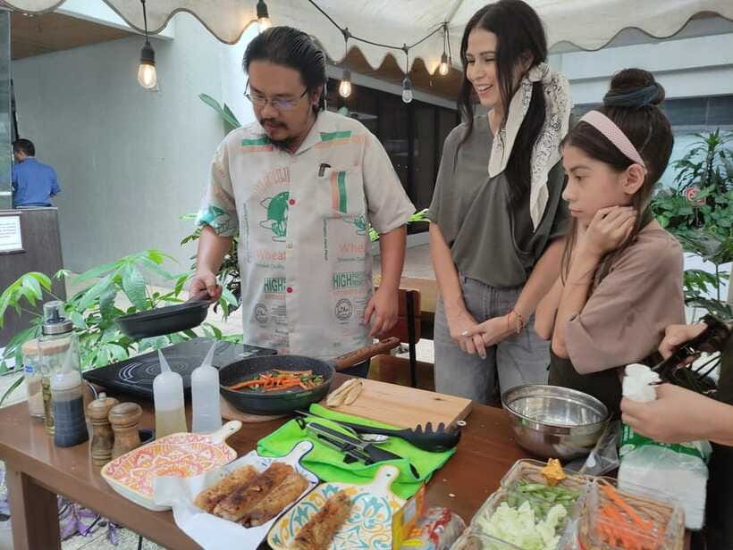 Makati: Hands on Manila Cooking Class - Lumpia: the hands-on part that makes the class worthwhile