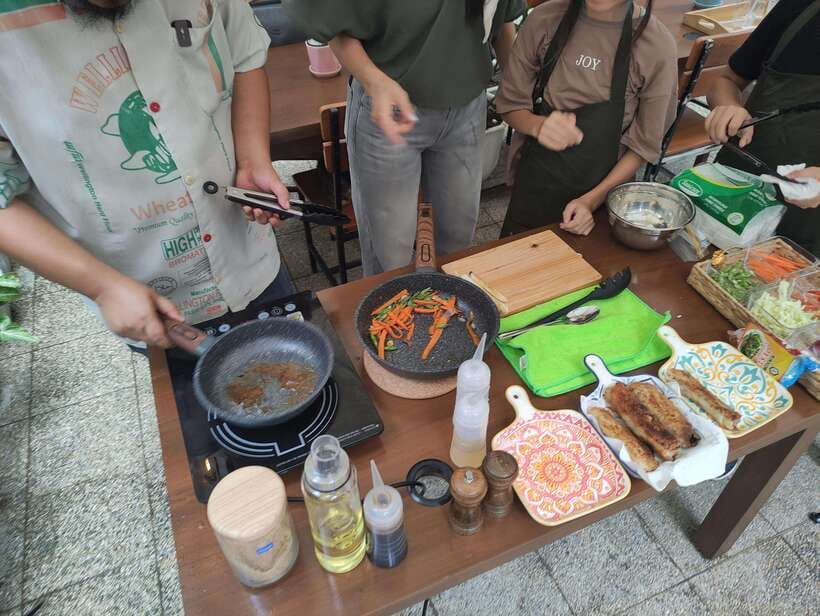 Makati: Hands on Manila Cooking Class - Meeting Chyl in the heart of Makati