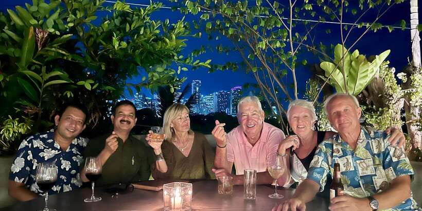Makati Rooftop Barhopping with Local Guide - Should you book the Makati rooftop crawl?