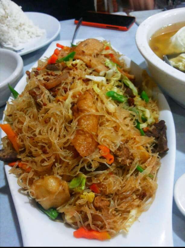 Manila: Binondo Chinatown Food Tour with Free Food Samples - A three-hour route with no bus or van