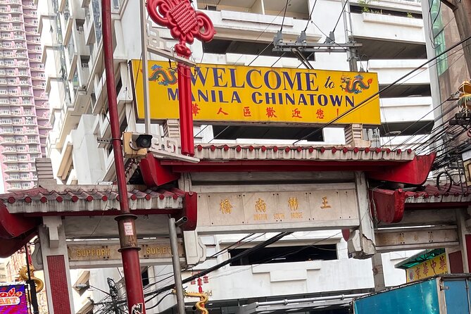 Manila: Binondo Walking Tour ( Oldest Chinatown ) - Walking through old Chinatown streets