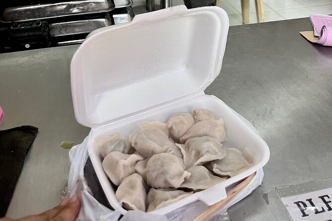 Manila: Binondo Walking Tour ( Oldest Chinatown ) - Starting at 1919 Grand Cafe on Juan Luna Street