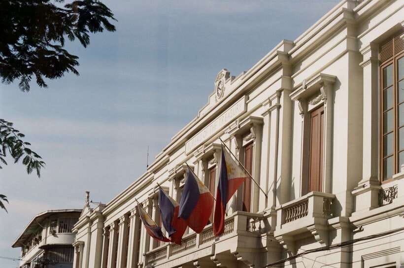 Manila: Filipino Historic Walking Tour in Intramuros - What the guide adds to the $55 cost
