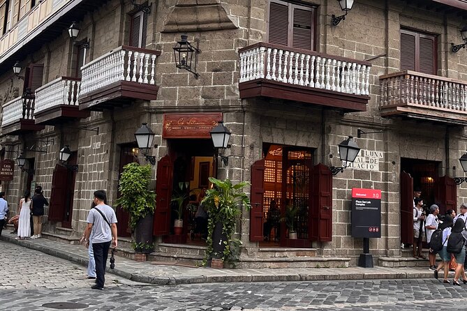Manila Intramuros Walking tour with Local Tour Guide - Manila Cathedral and Plaza de Roma