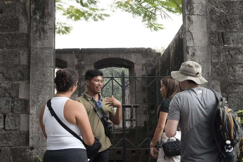 Manila: Intramuros Walled City Guided Walking Tour - What Jane brings to the walk