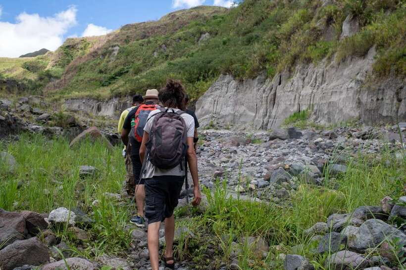 Manila: Mount Pinatubo 4X4 & Hiking Trip - The Turquoise Crater Lake at About 10:00 AM