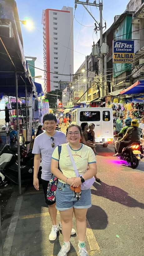 Manila Night Market with Local Guide - Walking through Divisoria’s working markets