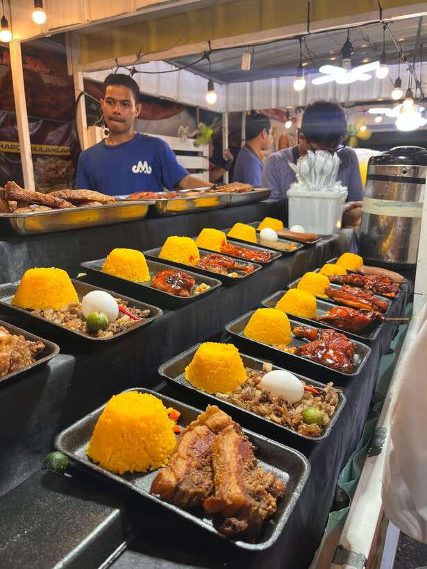 Manila Night Market with Local Guide - Tutuban Night Market after the malls close