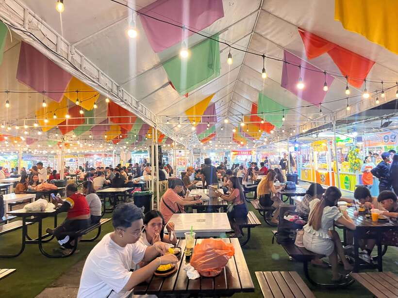 Manila Night Market with Local Guide - Finishing at a Manila rooftop bar