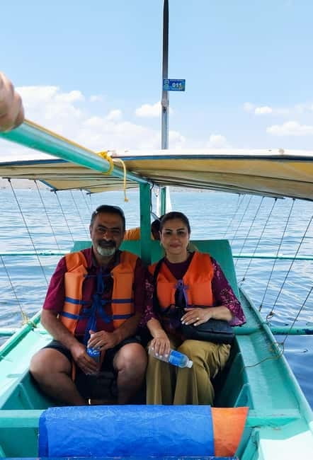 Manila: Private Tagaytay Highlands and Taal Volcano Tour - Woodcrafts and the working side of Tagaytay