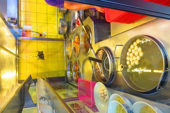 Manila's Culinary Expedition: The Ultimate Food and Market Tour - About 10 dishes, and why pacing matters